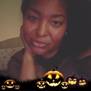 Meet your Posher, Asiya